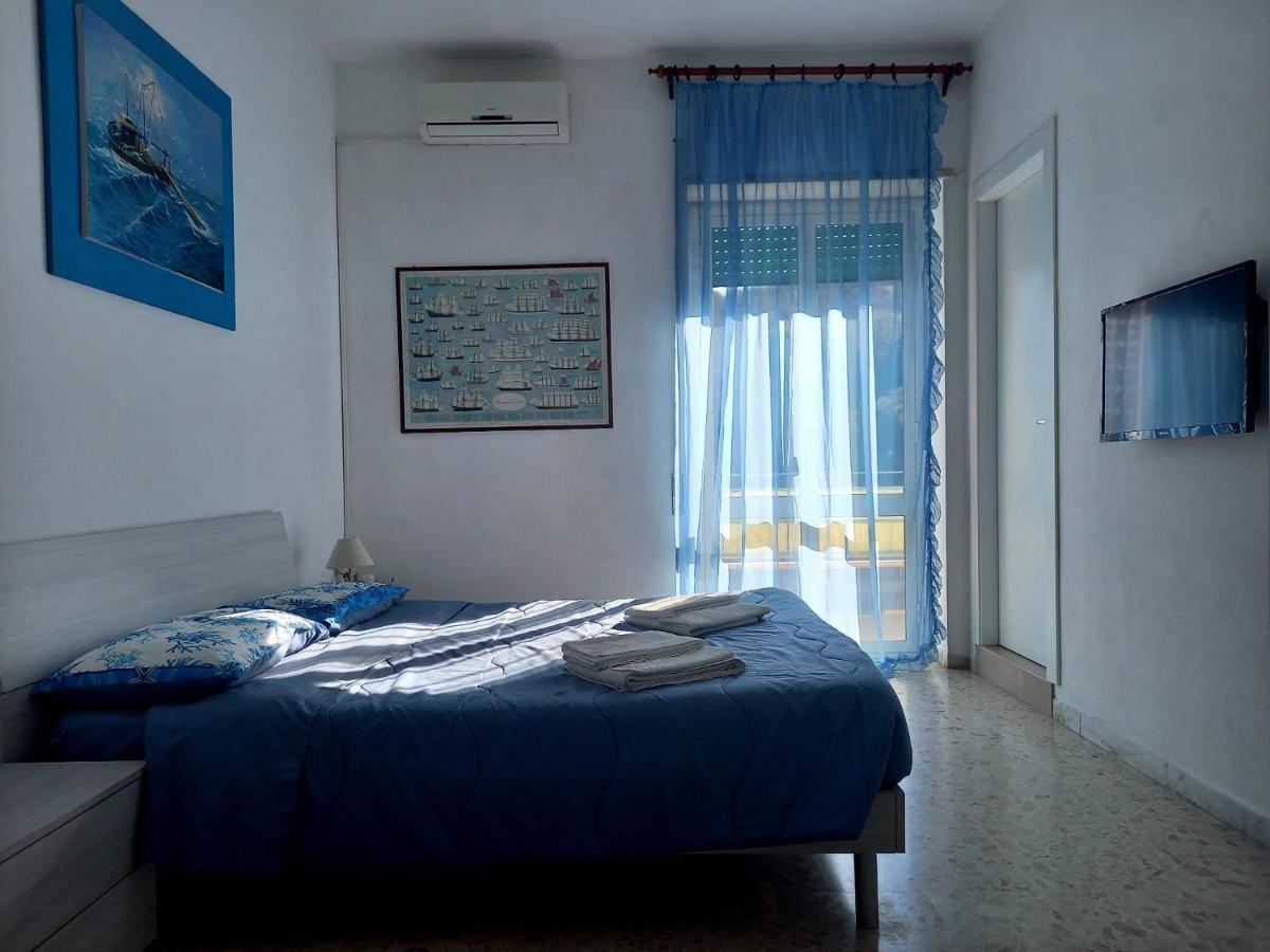 A Casa Di Lidia B&B Gaeta Kültér fotó