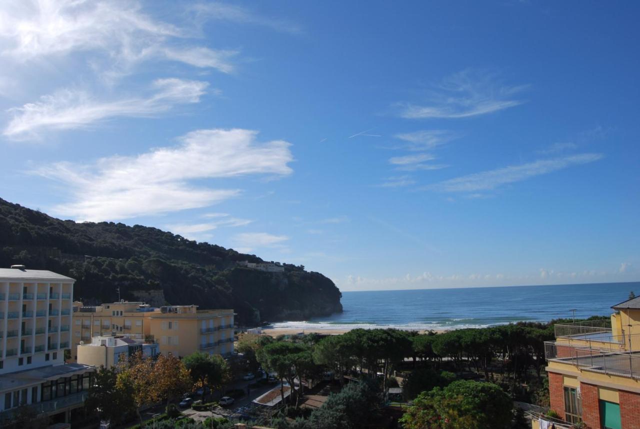 A Casa Di Lidia B&B Gaeta Kültér fotó