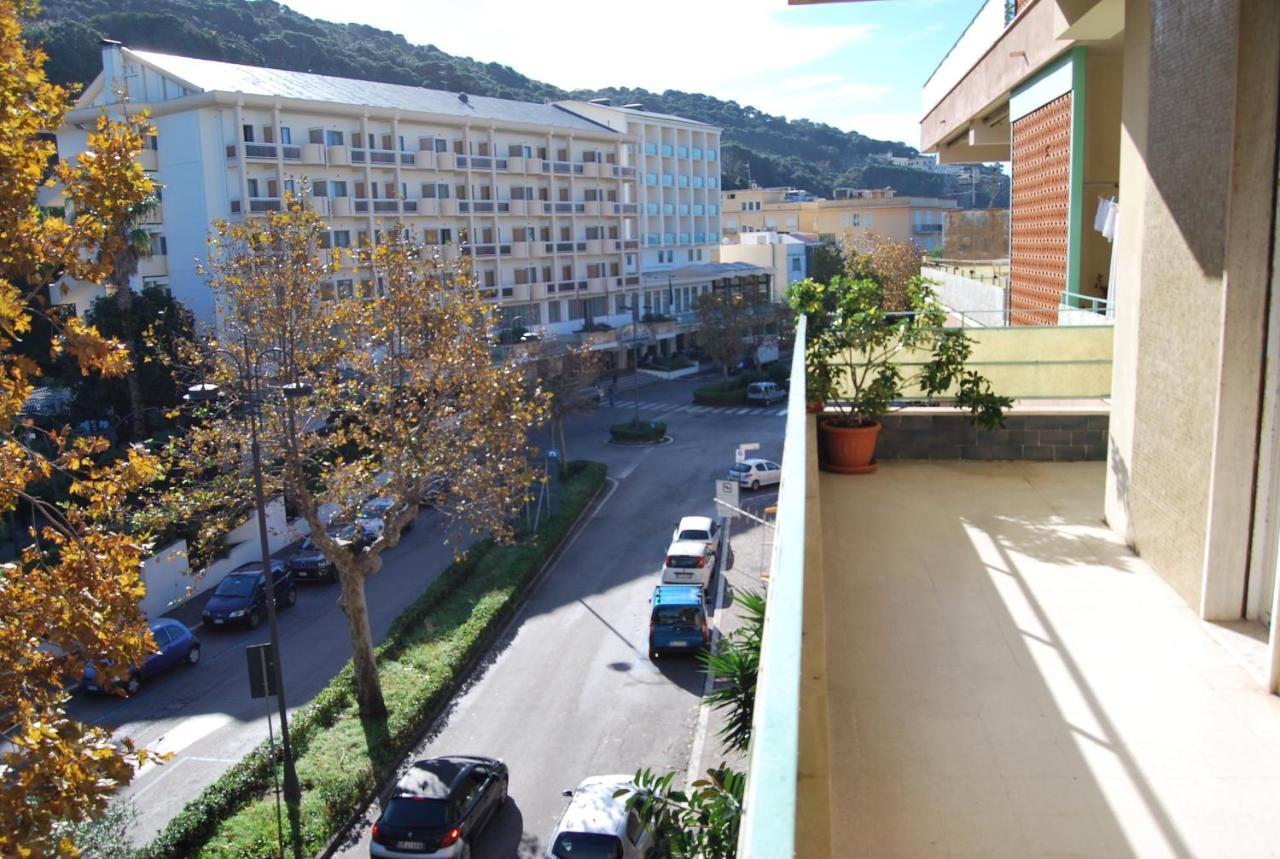A Casa Di Lidia B&B Gaeta Kültér fotó